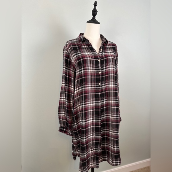 Max Studio lightweight flannel shirt dress. Size XL - Picture 2 of 8